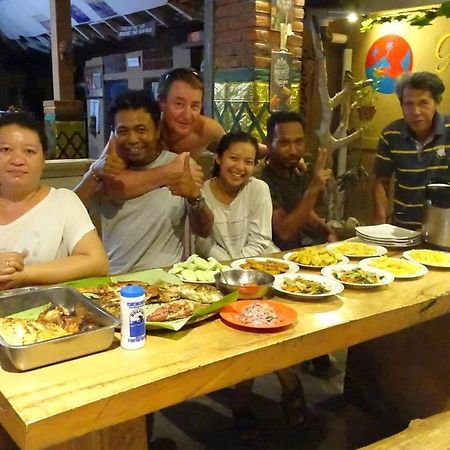 Gede Homestay Lovina Buitenkant foto