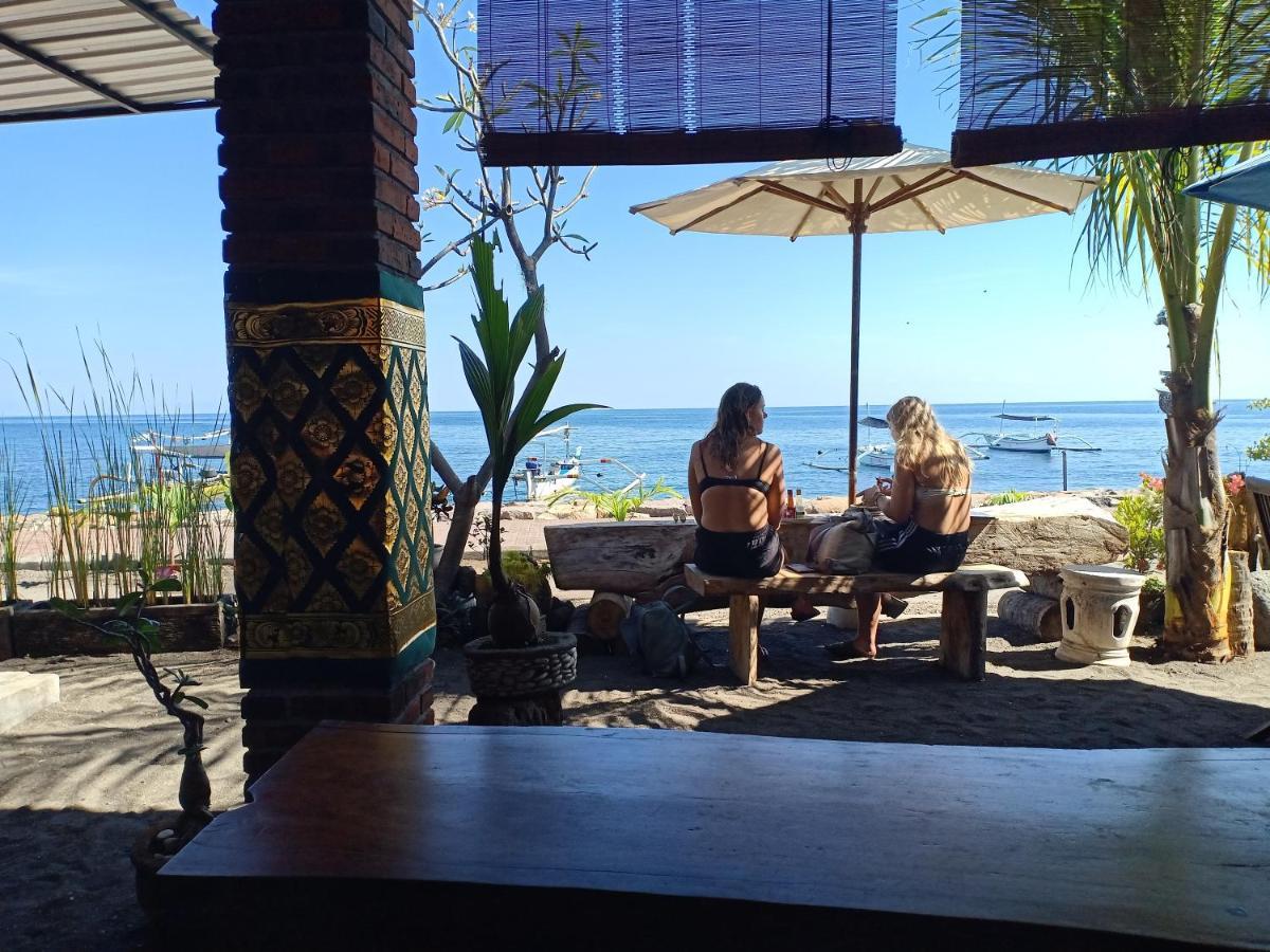 Gede Homestay Lovina Buitenkant foto