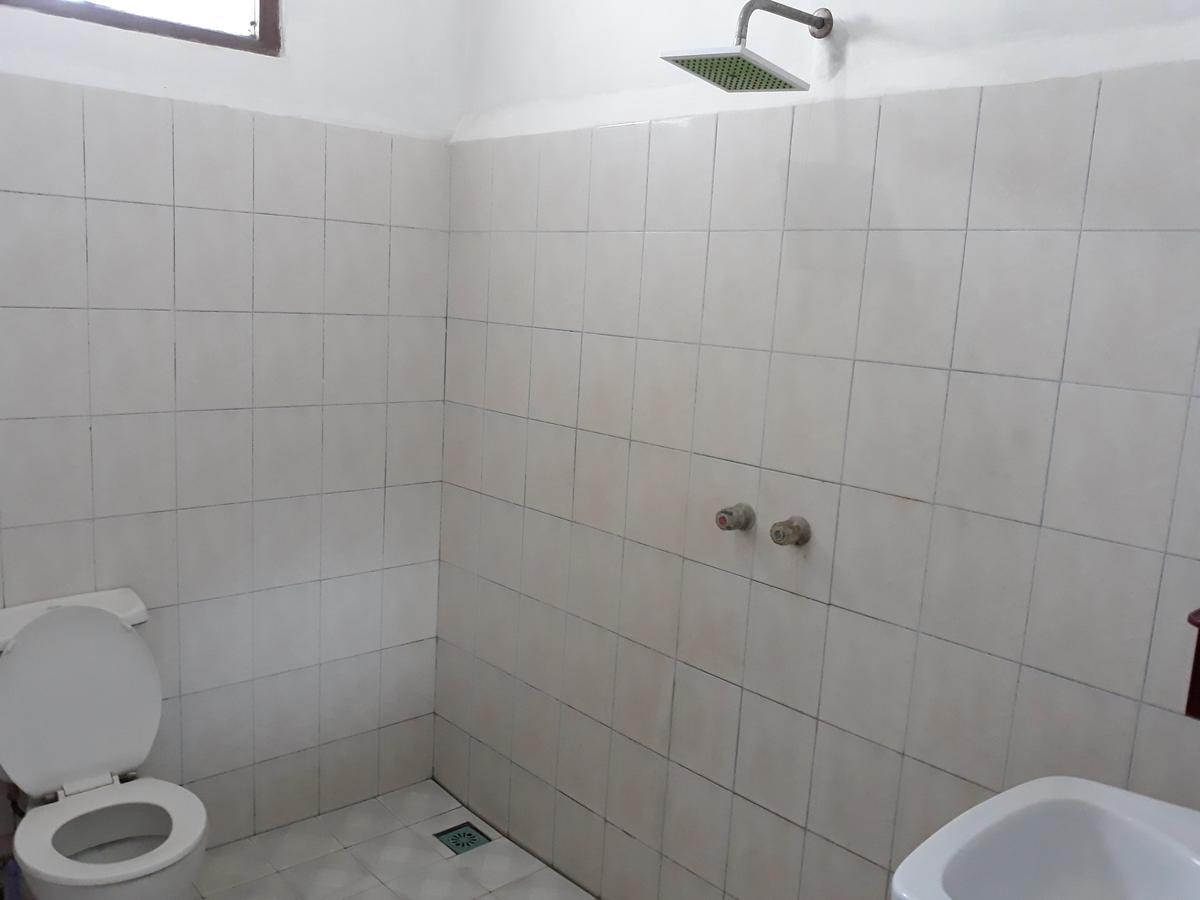 Gede Homestay Lovina Buitenkant foto